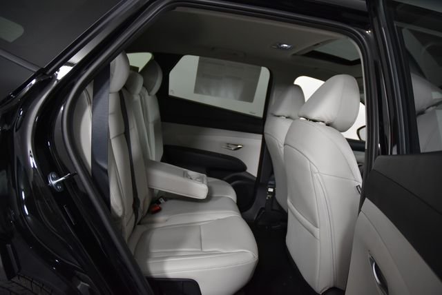 New 2026 Black Hyundai SEL Premium AWD image 19