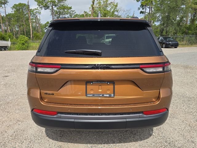New 2026 Copper Shino Metallic Clear-Coat Exterior Paint Jeep Limited image 5