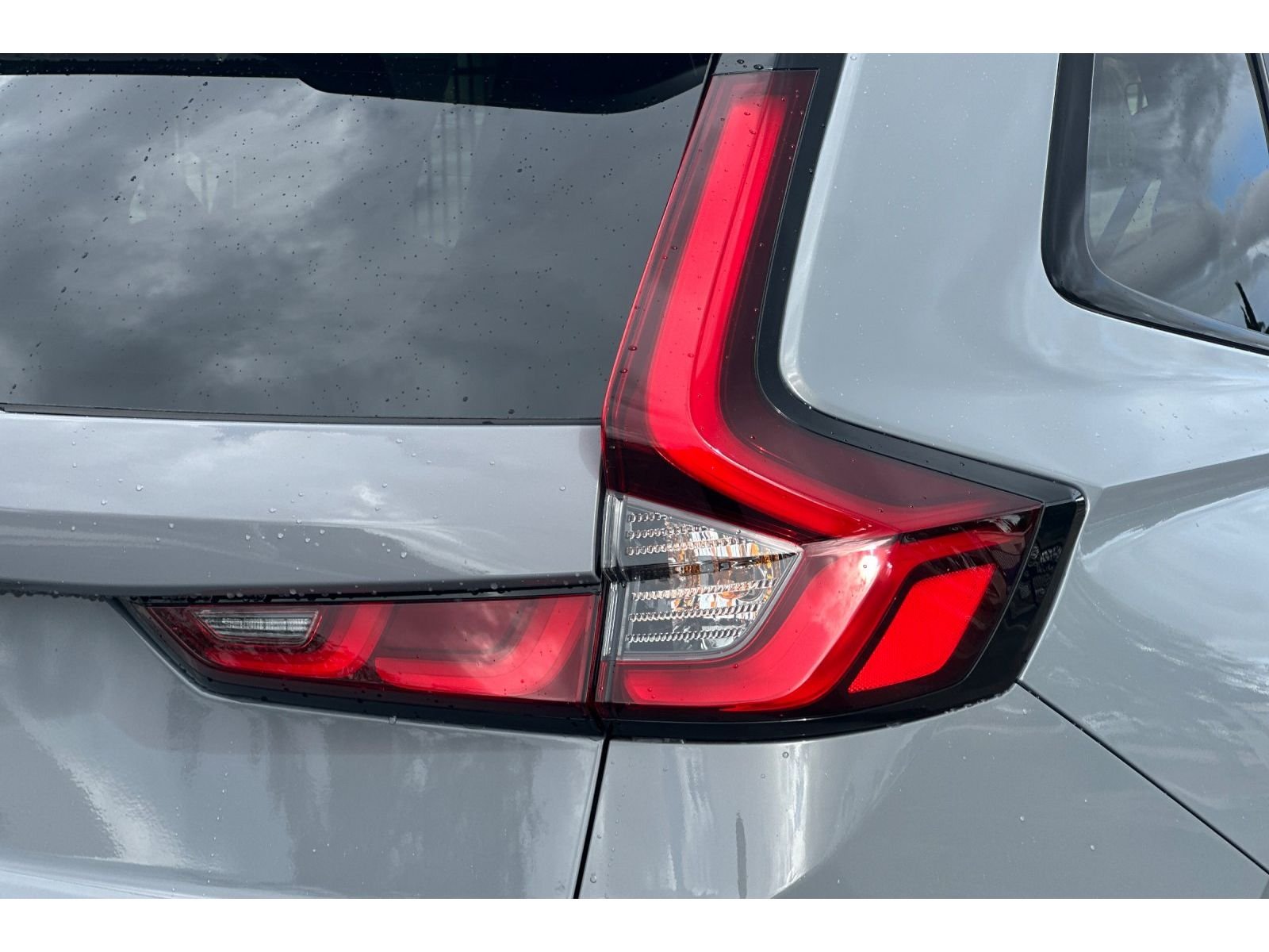 New 2027 Urban Gray Pearl Honda Sport-L image 33
