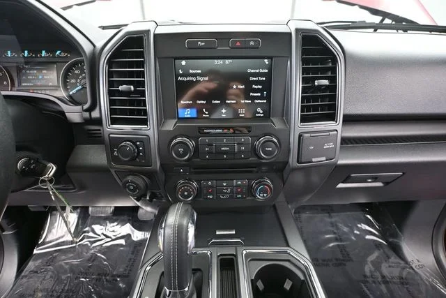 Used 2018 Red Ford XLT image 31