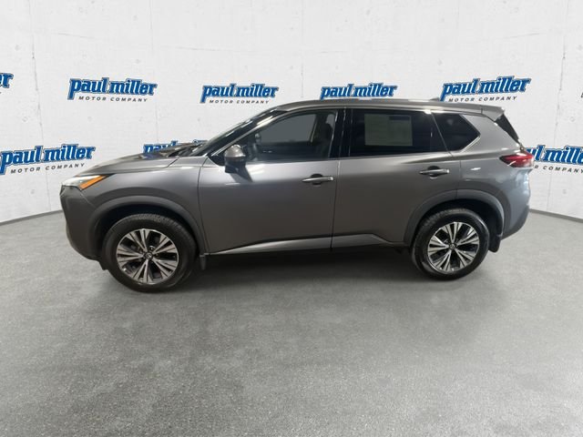 Certified Used 2021 Gun Metallic Nissan SV image 6