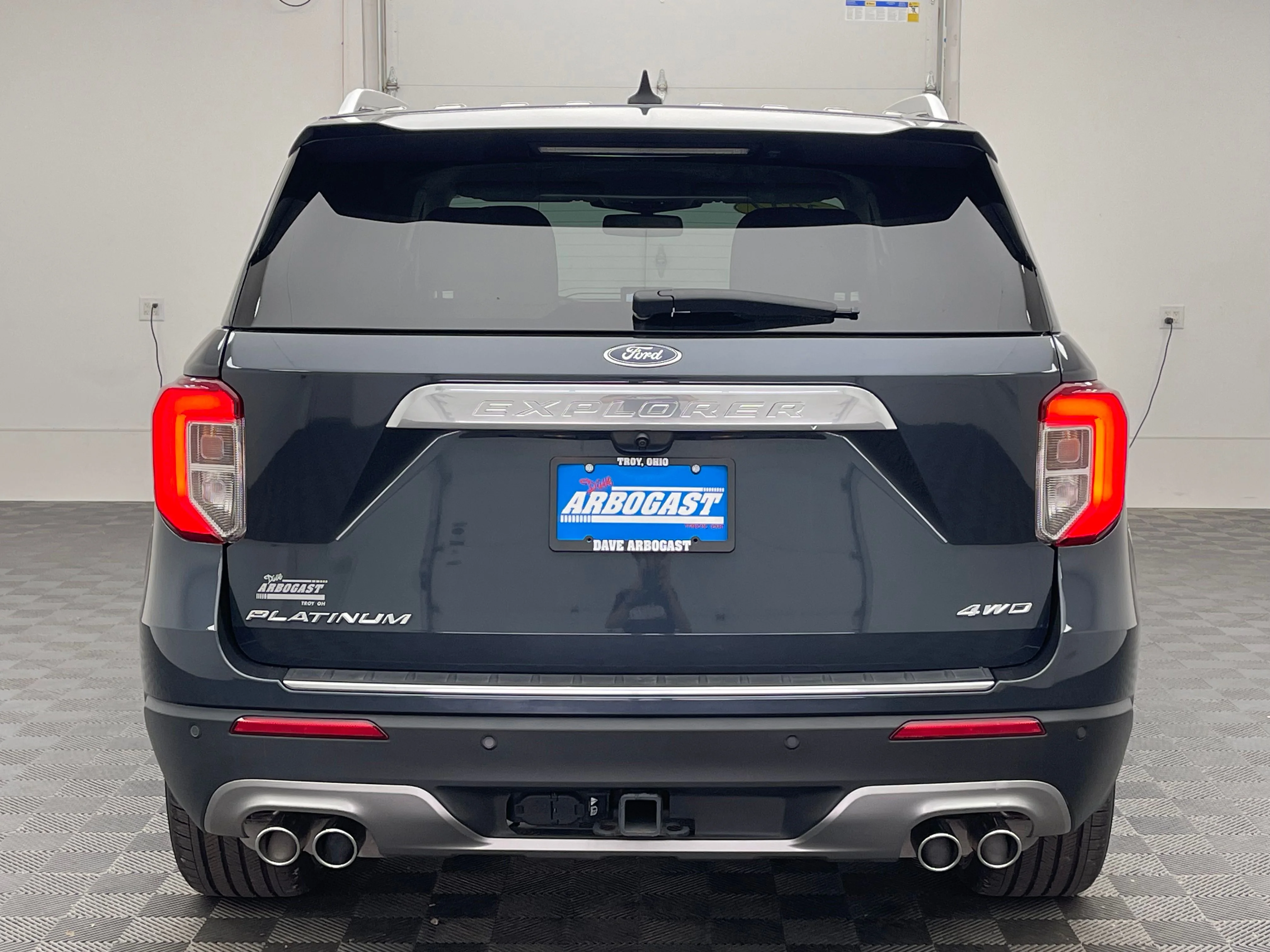 Used 2024 Blue Metallic Ford Platinum image 10
