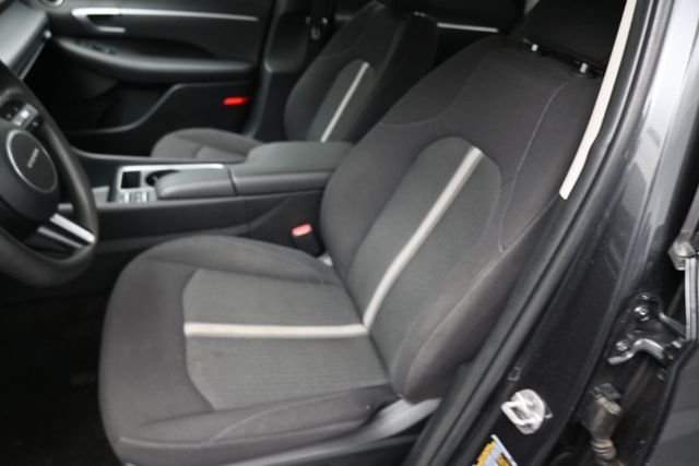 Used 2024 Gray Hyundai SEL image 17