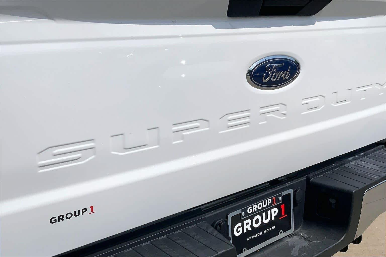 Used 2026 Oxford White Ford XLT image 32