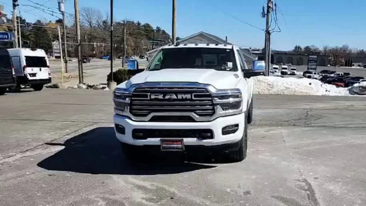 New 2026 Bright White Clear-Coat Exterior Paint RAM Longhorn image 3