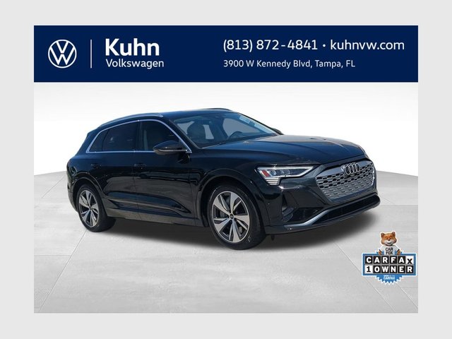 2024 Audi Q8 e-tron Premium Plus