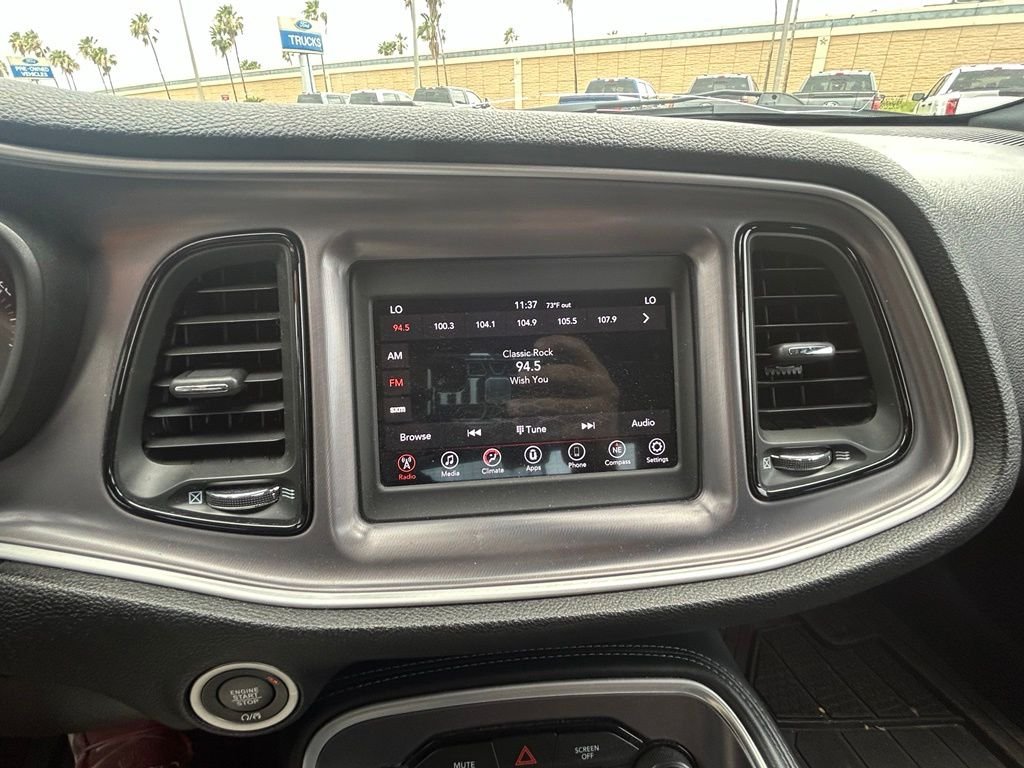 Used 2020 Red Dodge SXT image 13