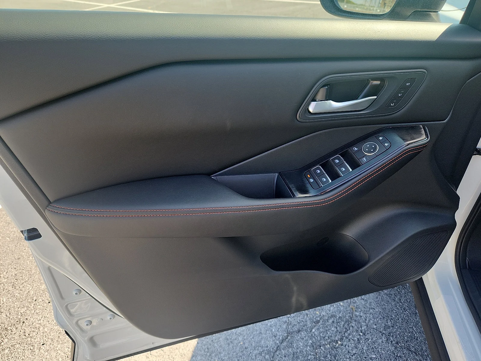 2026 Nissan Rogue Rock Creek - Photo 8