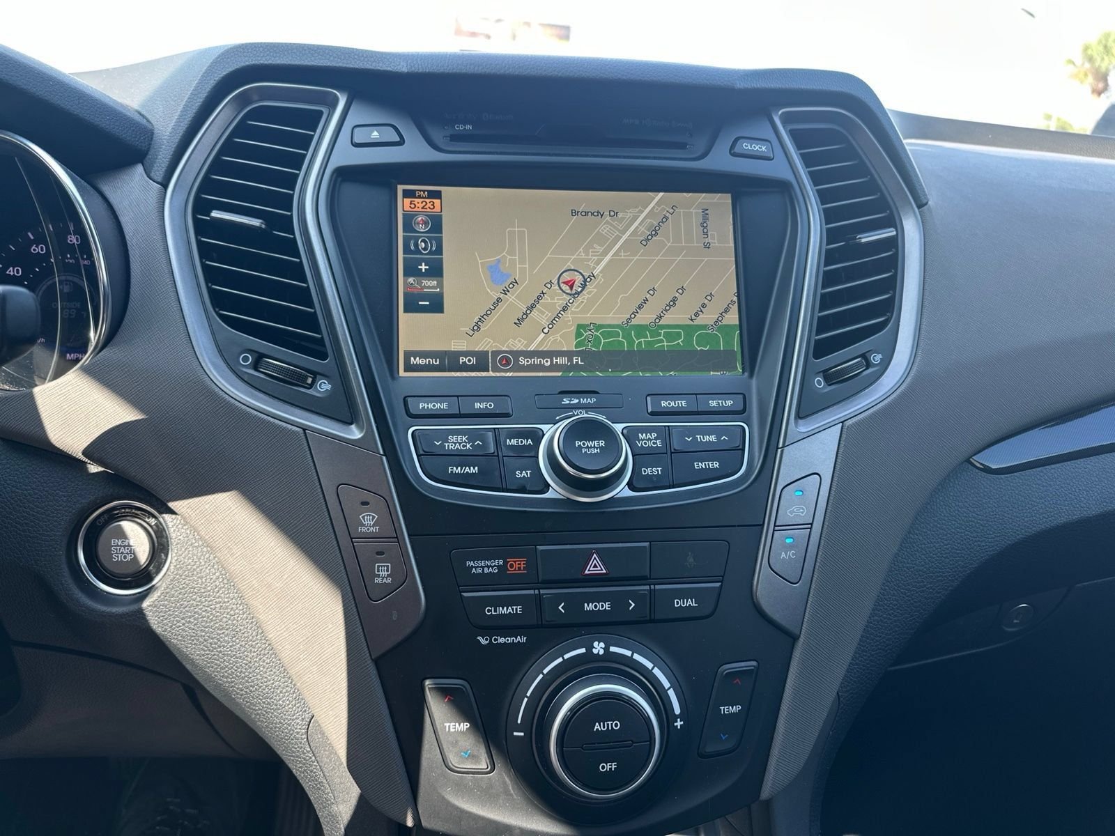 Used 2016 Mineral Gray Hyundai 2.0T image 7