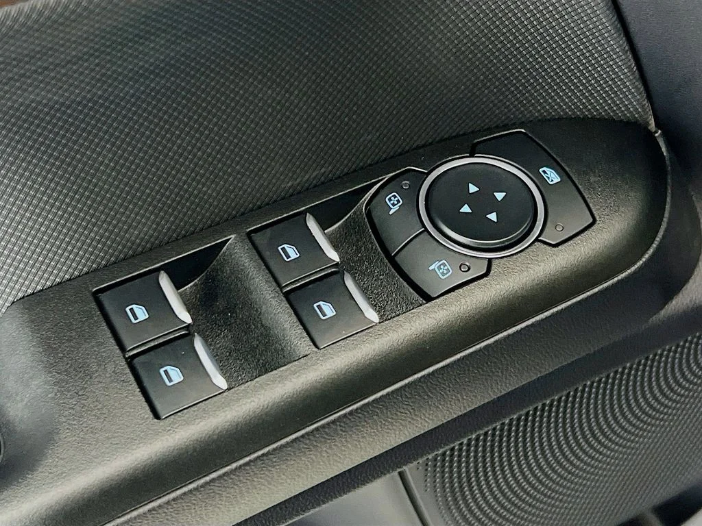 New 2025 Carbonized Gray Metallic Ford Outer Banks image 12