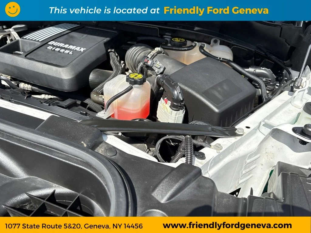 Used 2023 White Chevrolet RST image 25