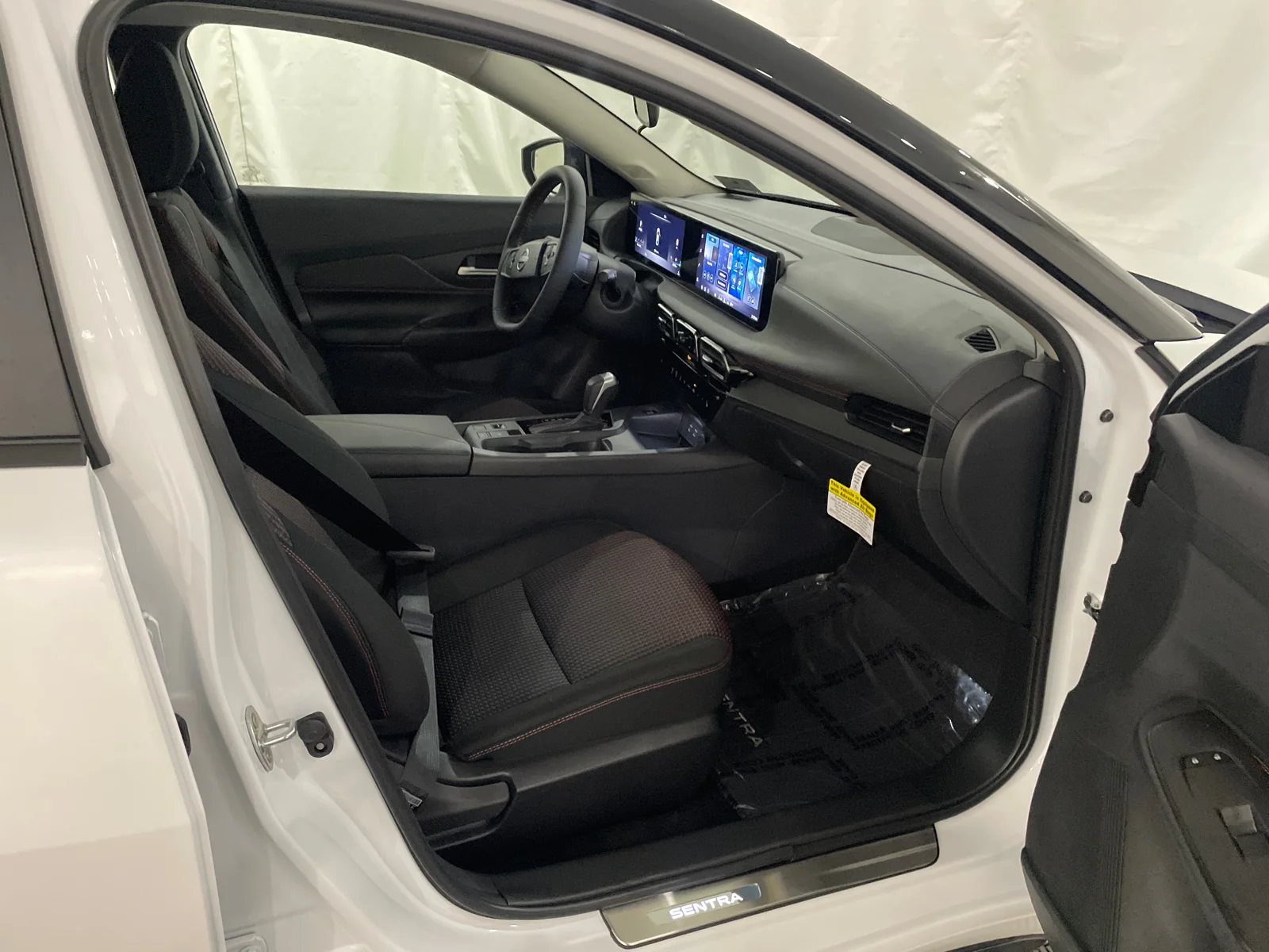 New 2027 Aspen White TriCoat / Super Black Two-tone Nissan SR Midnight Edition image 26