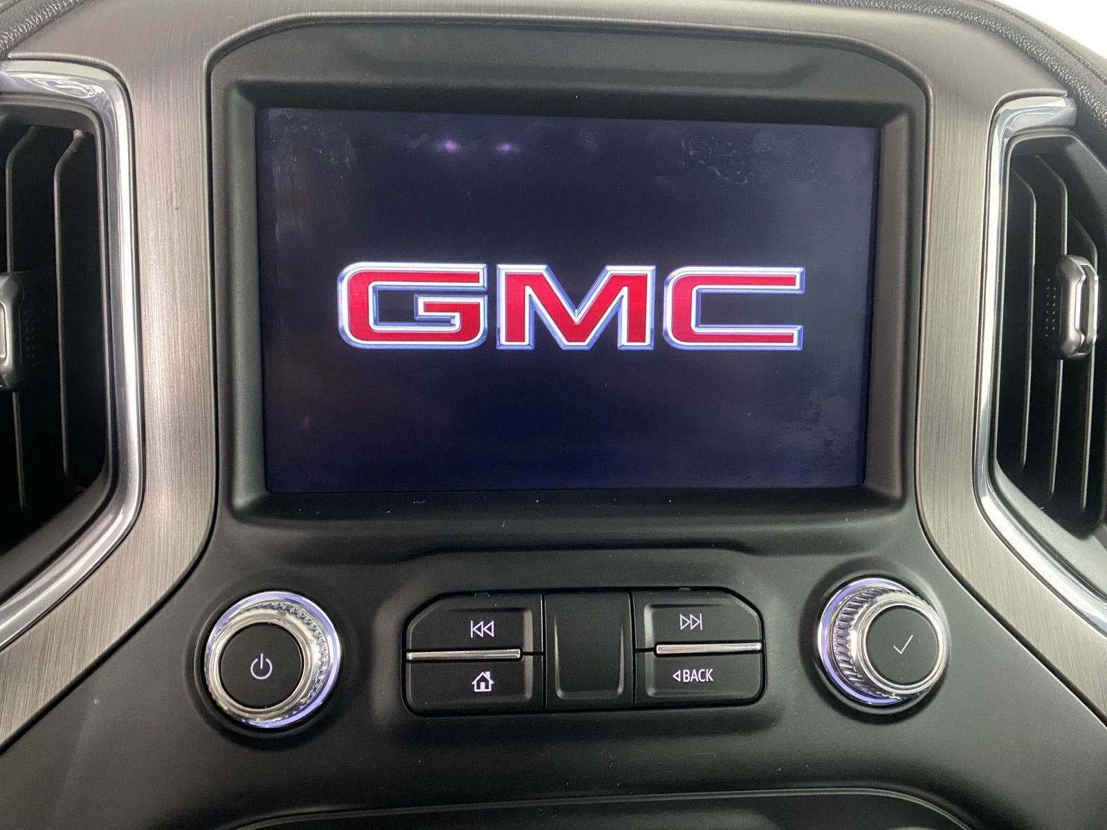 Used 2021 Summit White GMC Denali image 12