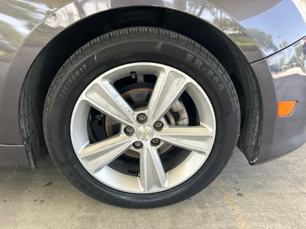Used 2016 Gray Chevrolet 2LT image 22