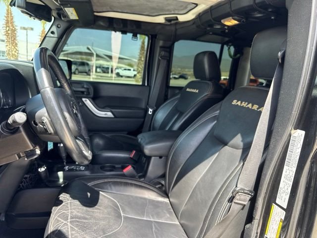 2015 Jeep Wrangler Unlimited Sahara - Photo 18