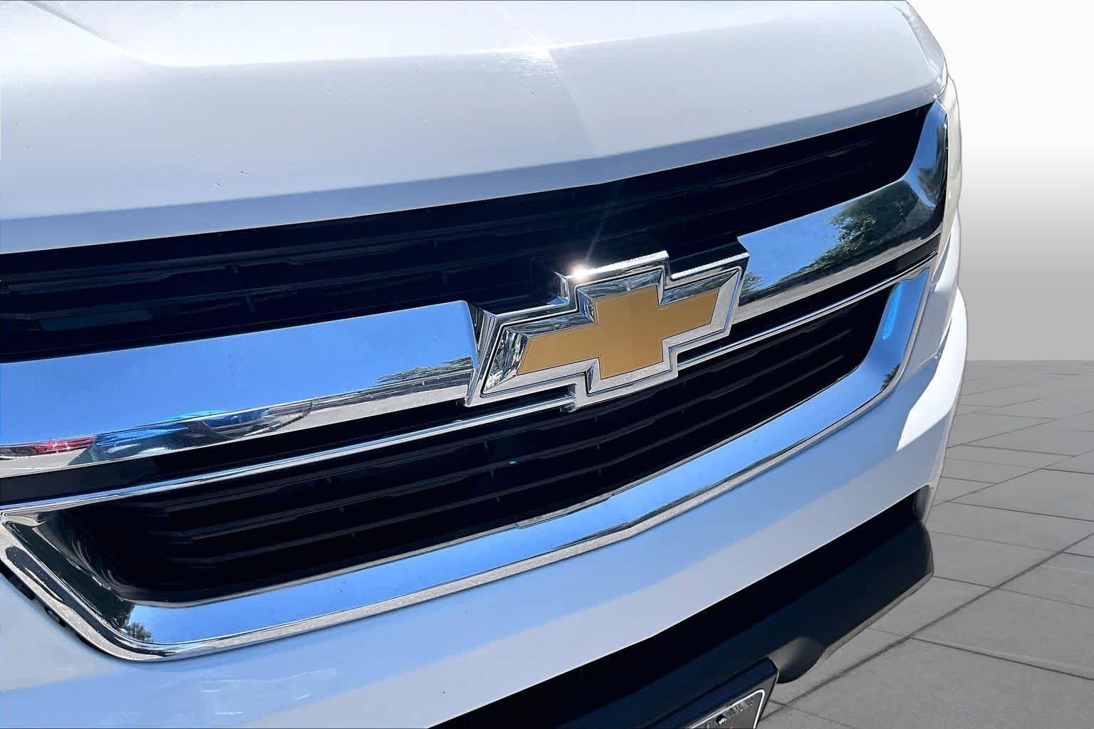 Used 2019 Summit White Chevrolet 4WD Work Truck image 31