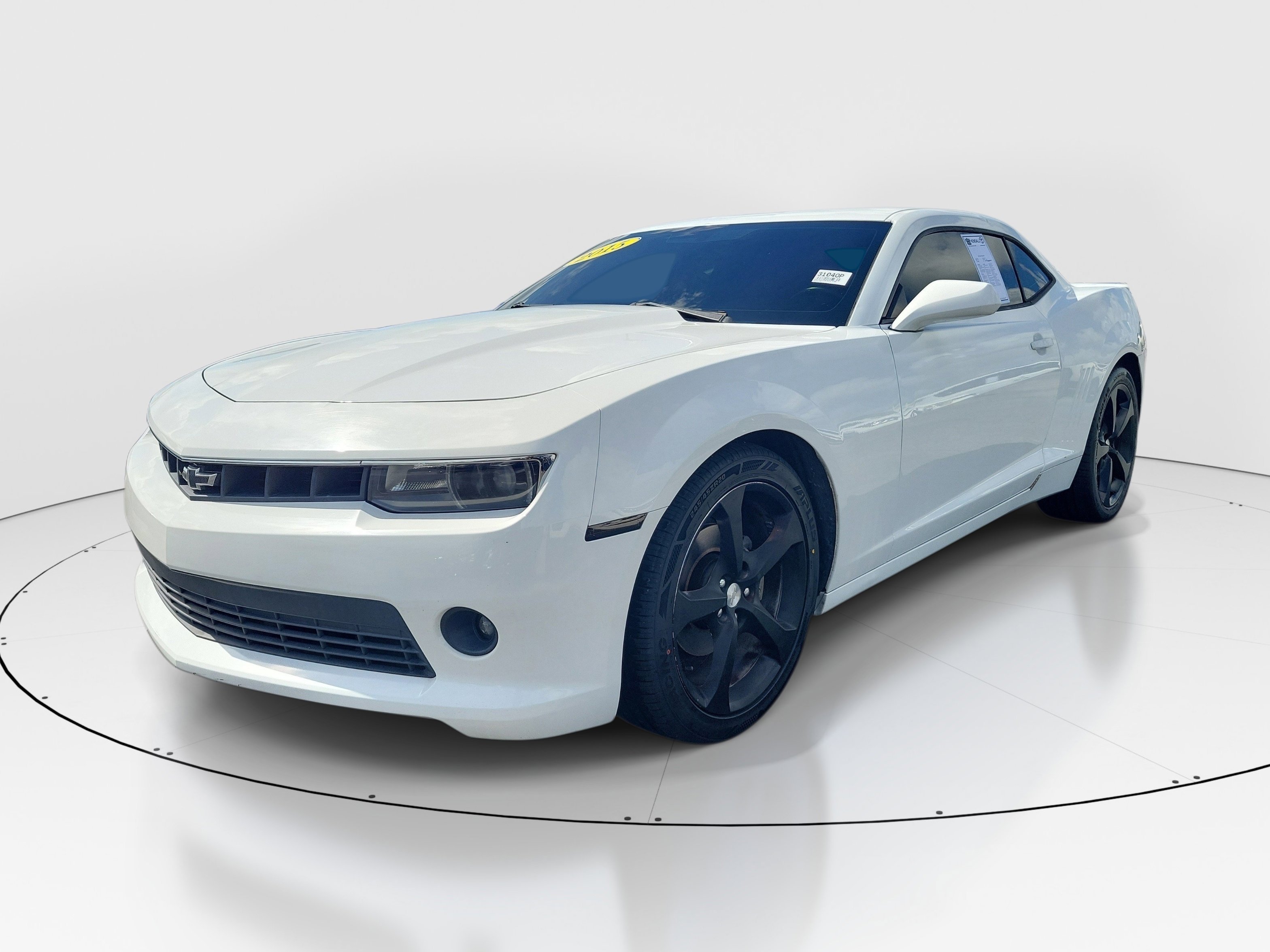 Used 2015 Summit White Chevrolet LT image 3