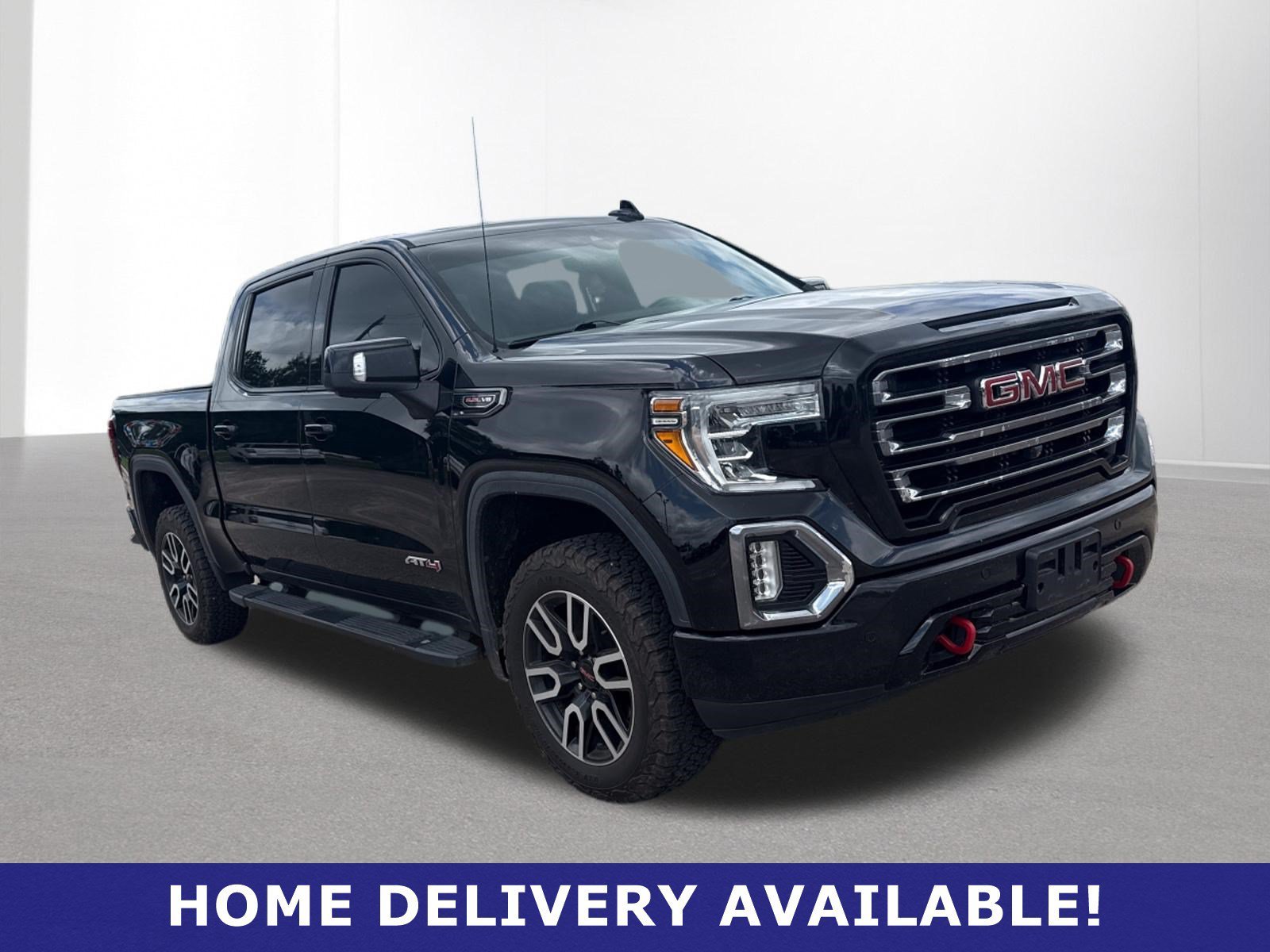 2020 GMC Sierra 4WD Crew Cab Short Box AT4's photo