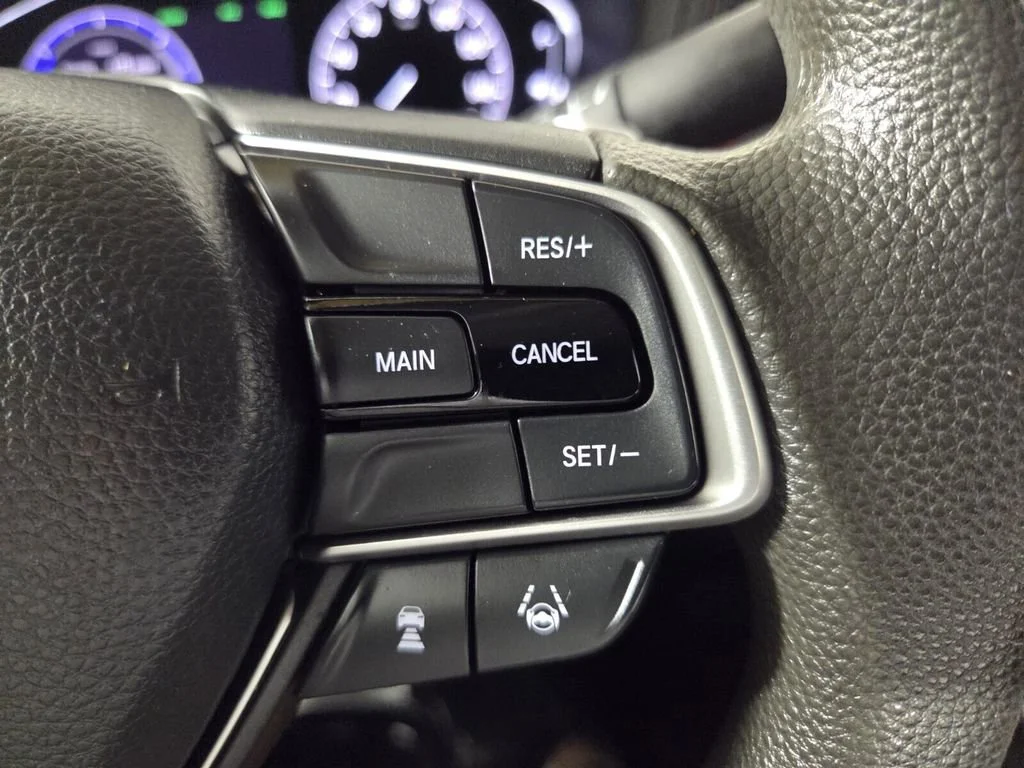 Used 2022 Black Honda EX image 17