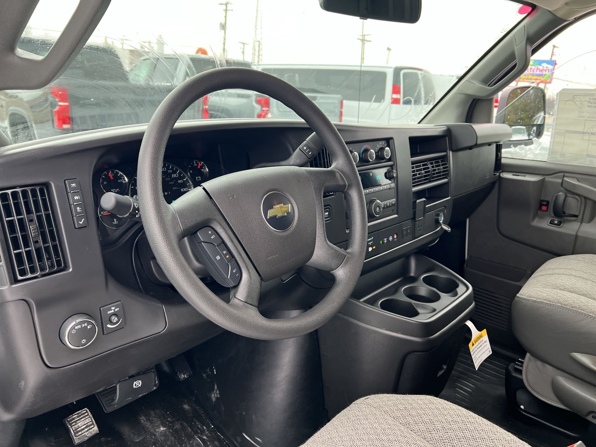 2025 Chevrolet Express Cargo Work Van - Photo 24
