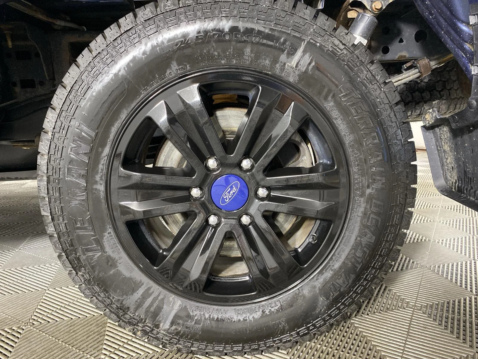 Used 2018 Blue Jeans Ford XLT image 18