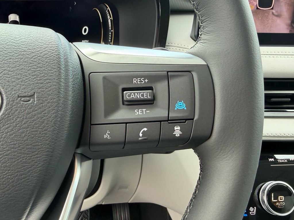 New 2027 HARBOR GRAY INFINITI Luxe FWD image 23