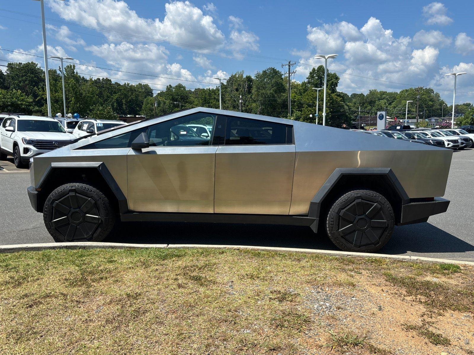 Used 2024  Tesla Cyberbeast image 2