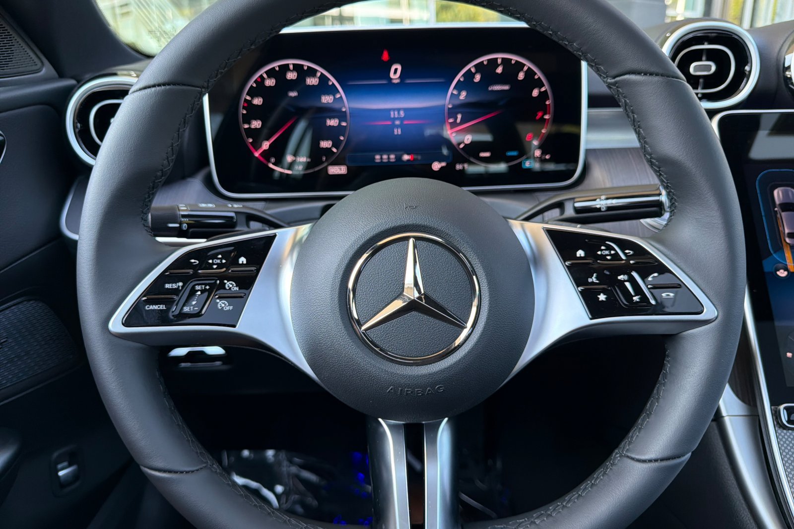 New 2026 MANUFAKTUR Alpine Grey Mercedes-Benz C 300 image 22