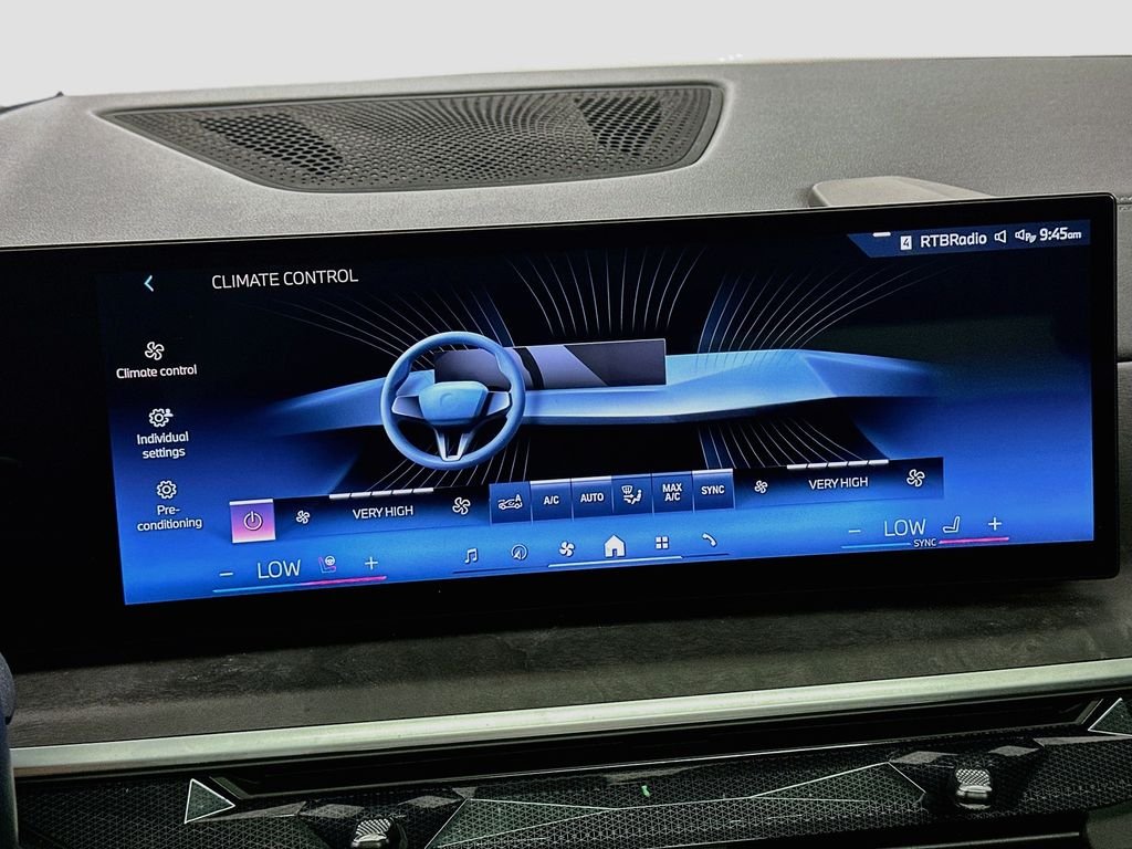 Used 2024 Black Sapphire Metallic BMW xDrive40i image 17