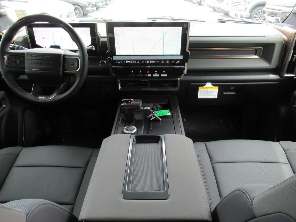 2025 GMC HUMMER EV 2X - Photo 11