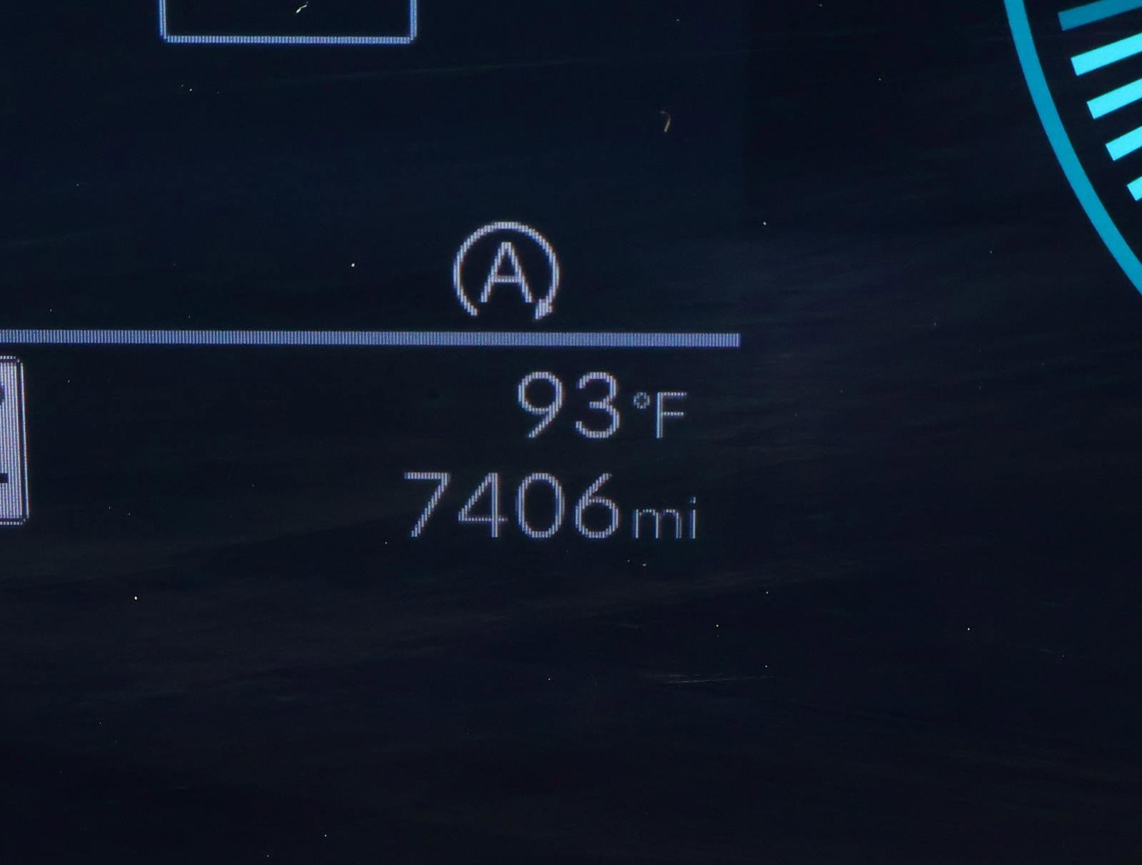 Certified Used 2026 Hampton Gray Hyundai SEL image 25