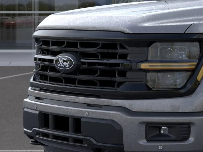 New 2026 Carbonized Gray Metallic Ford XLT image 39