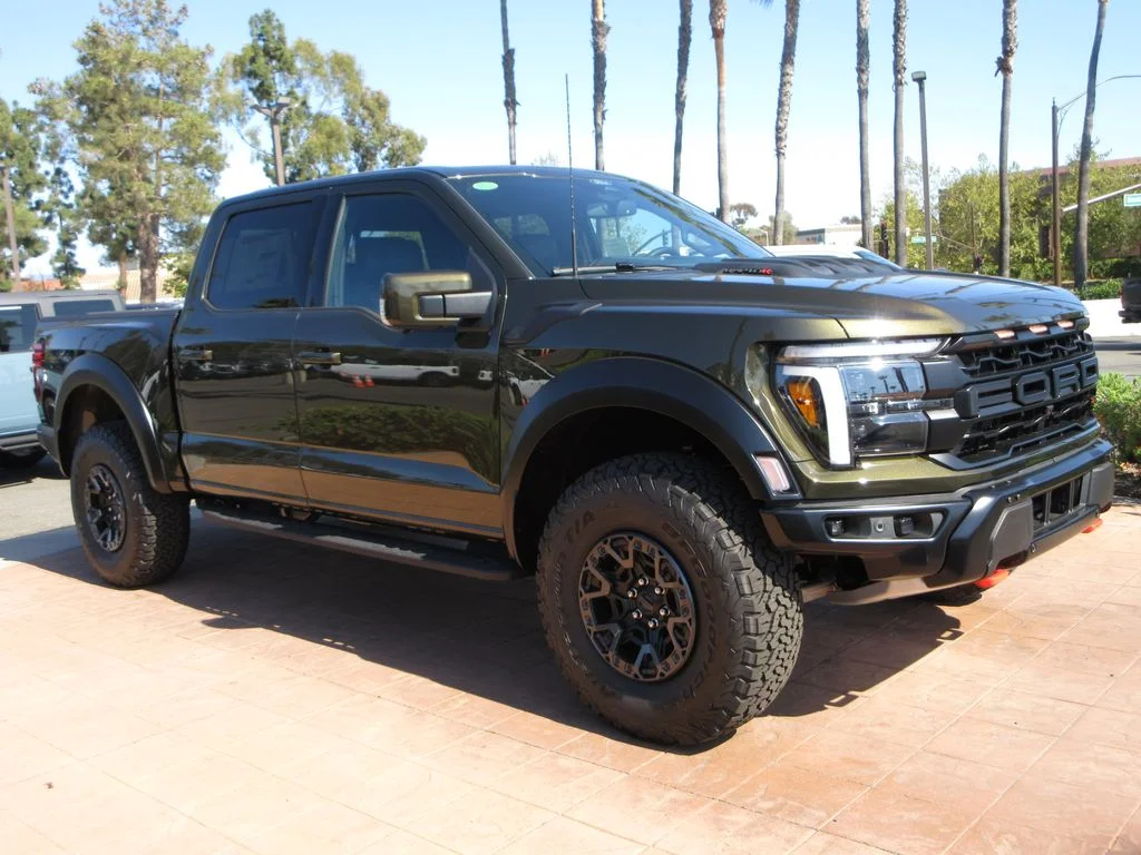 New 2026 Shelter Green Ford Raptor image 6