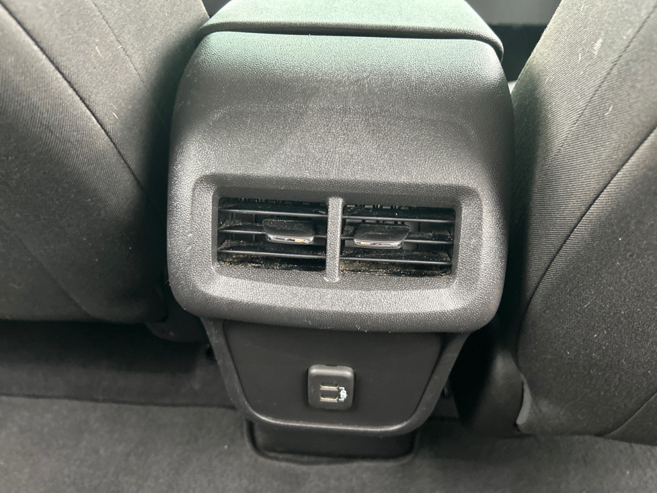 Used 2022 Summit White Chevrolet LT image 21