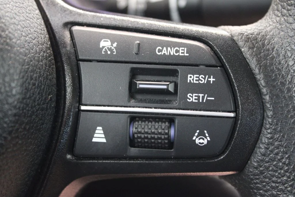 Used 2024 Canyon River Blue Metallic Honda EX image 22