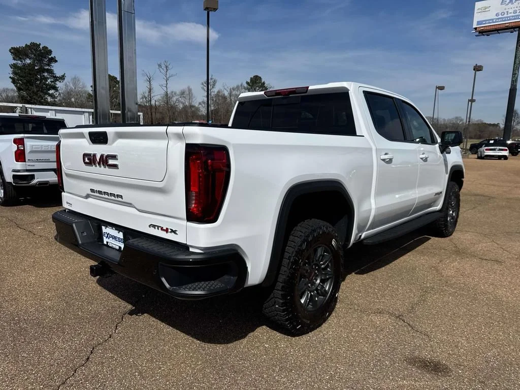 2026 GMC Sierra 1500 AT4X - Photo 16