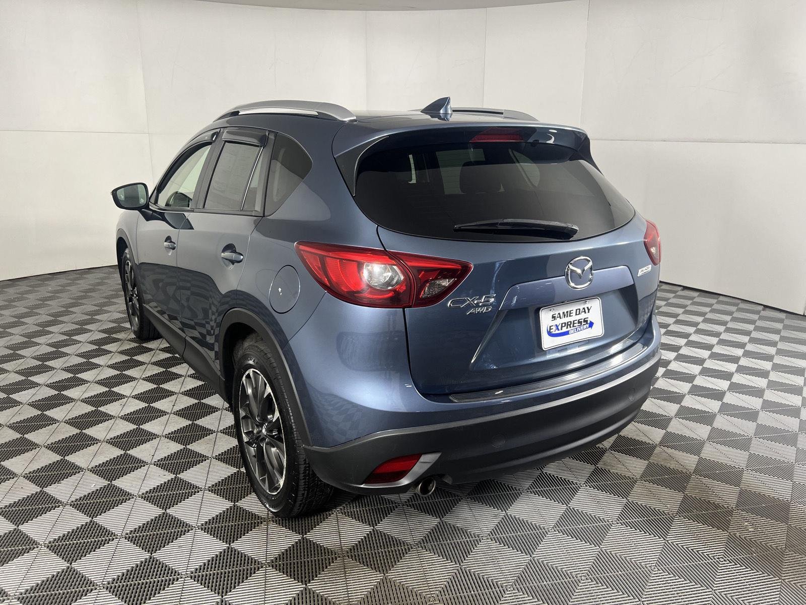 Used 2016 Blue Reflex Mica Mazda Grand Touring image 20
