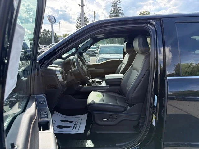 New 2026 Agate Black Metallic Ford Lariat® image 21