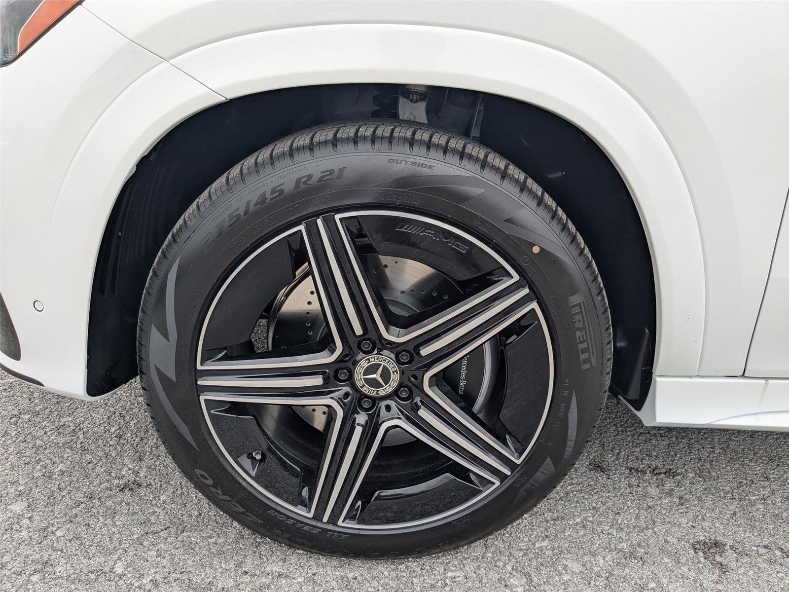 New 2026 Polar White MERCEDES-BENZ GLE 450 image 9
