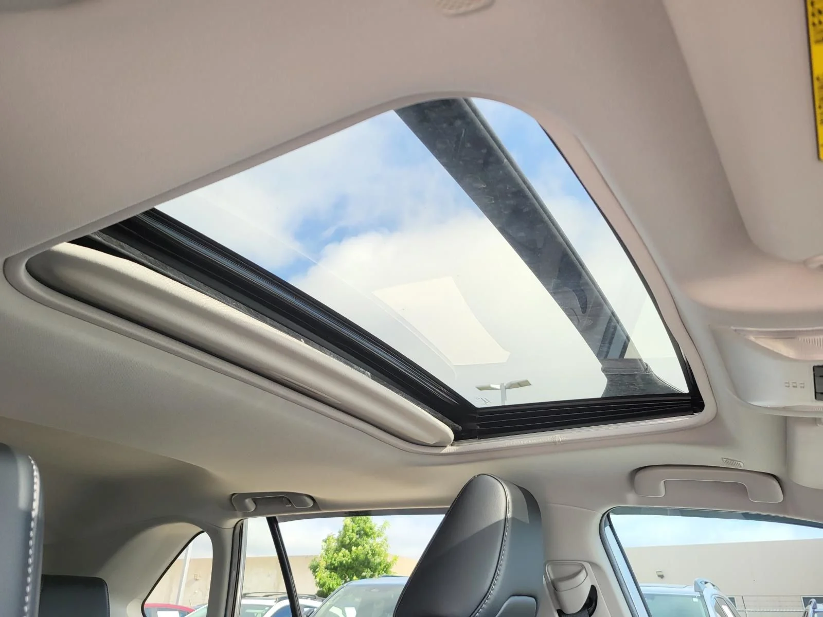 Used 2024 Silver Toyota XLE Premium image 11