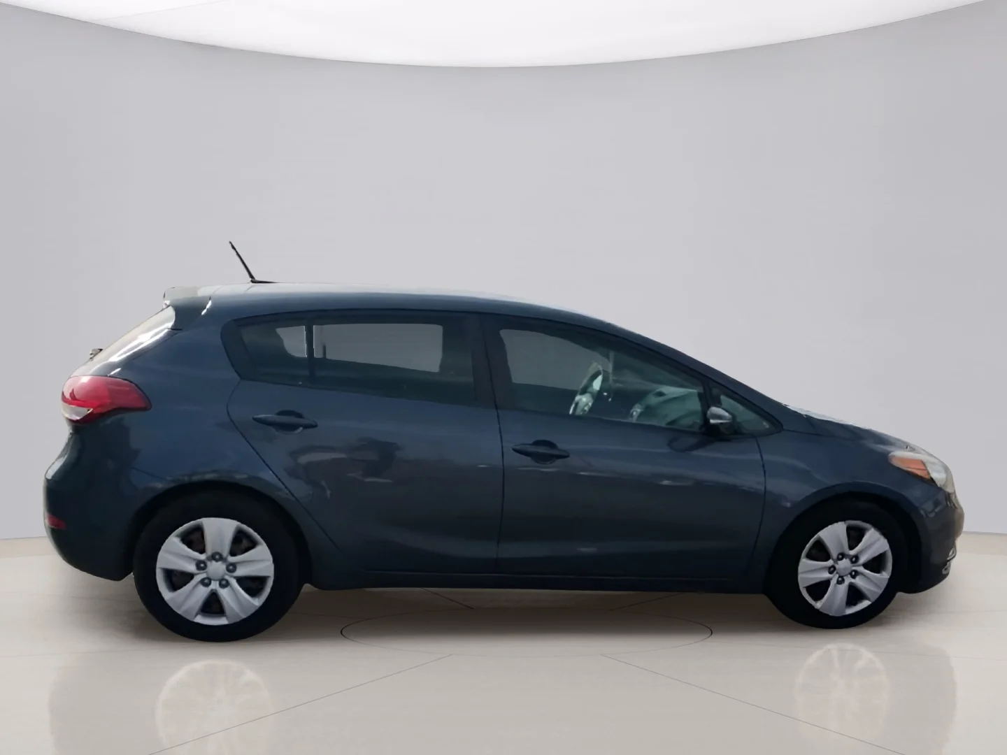 Used 2016 Gray Kia LX image 9