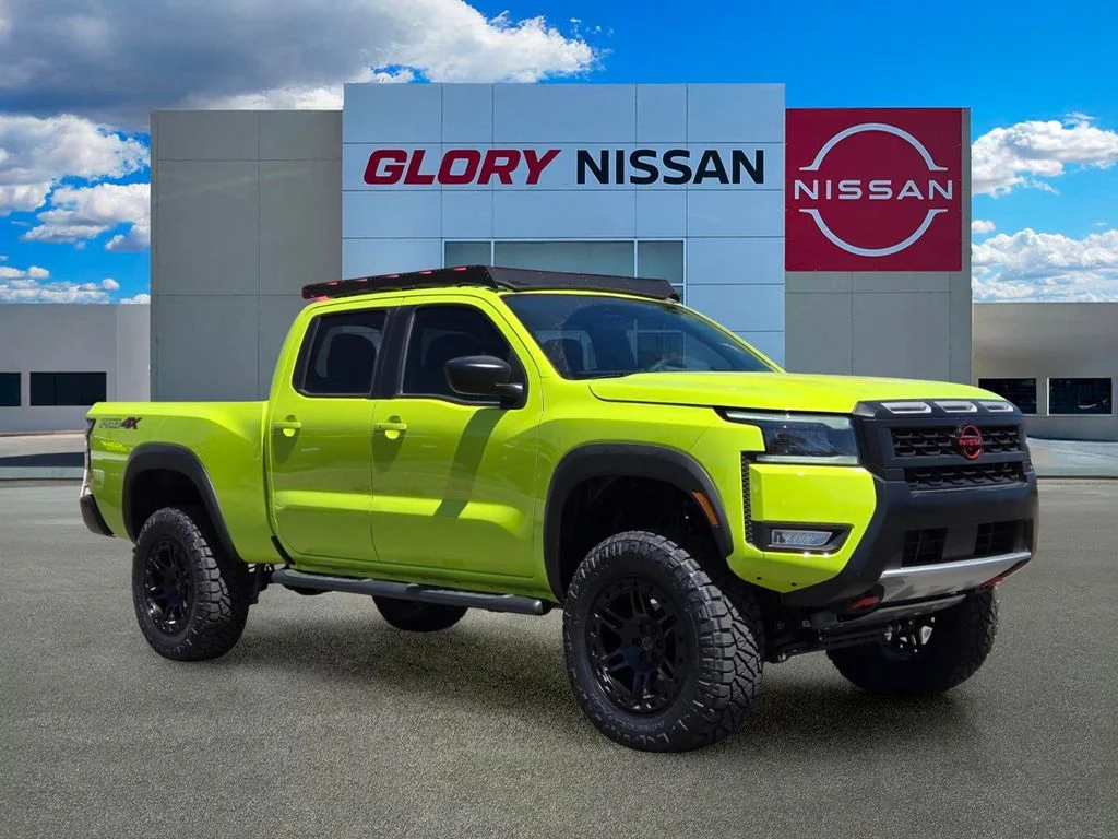 New 2026 Citrus Strike Nissan Crew Cab PRO-4X® Long Bed image 2
