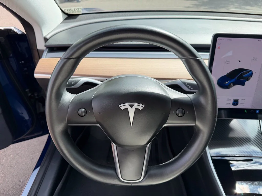 Used 2018 Blue Tesla Long Range image 19