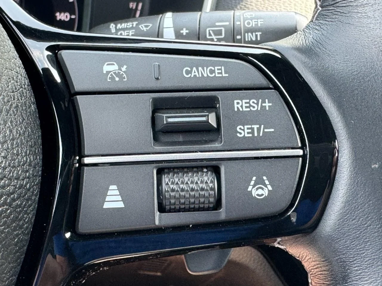 2024 Honda Civic Hatchback Sport Touring - Photo 21