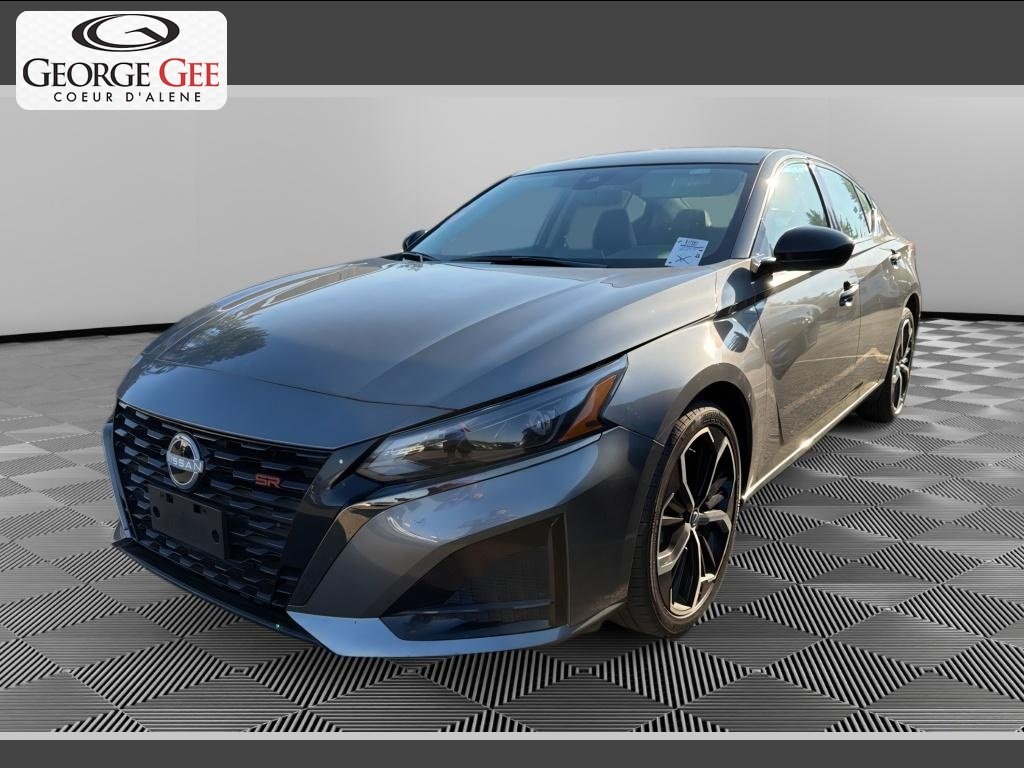 Used 2025 Gun Metallic Nissan SR image 1