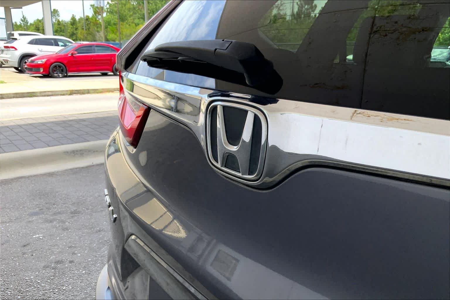 Used 2017 GRAY Honda EX-L image 33