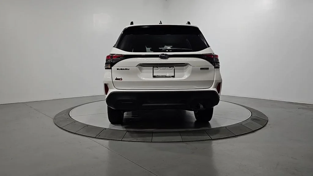 New 2026 CRYSTAL WHITE PEARL Subaru Premium Hybrid image 4