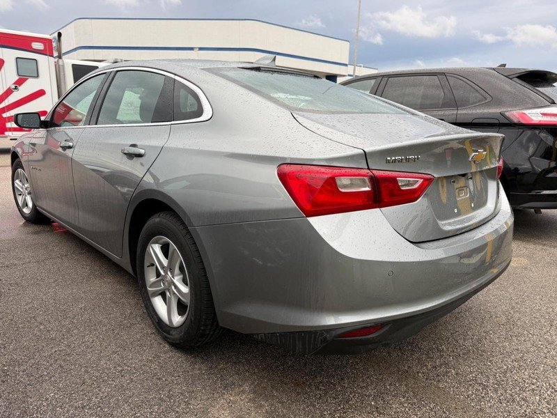 Used 2024 Chevrolet Malibu 1LT with VIN 1G1ZD5ST5RF129483 for sale in Granite City, IL