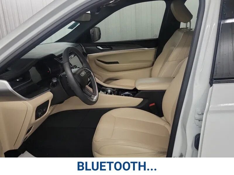 Certified Used 2023 White Jeep Limited image 10