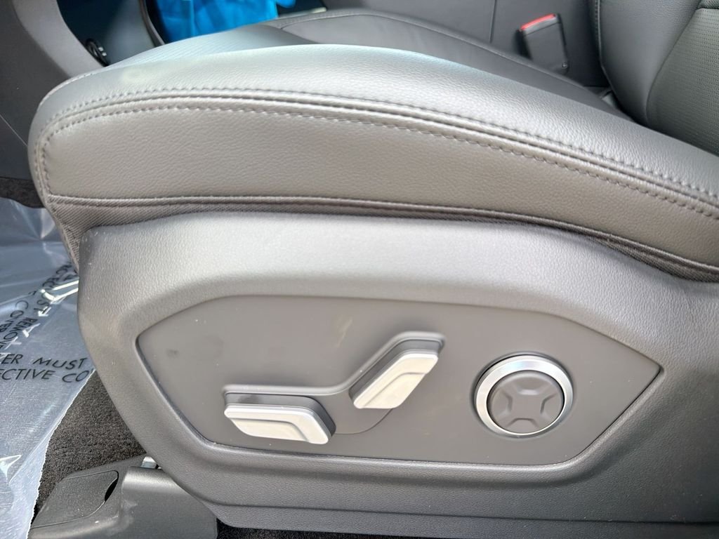New 2026 White Hyundai Limited AWD image 14